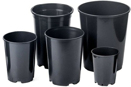 Deep black plastic - deep,